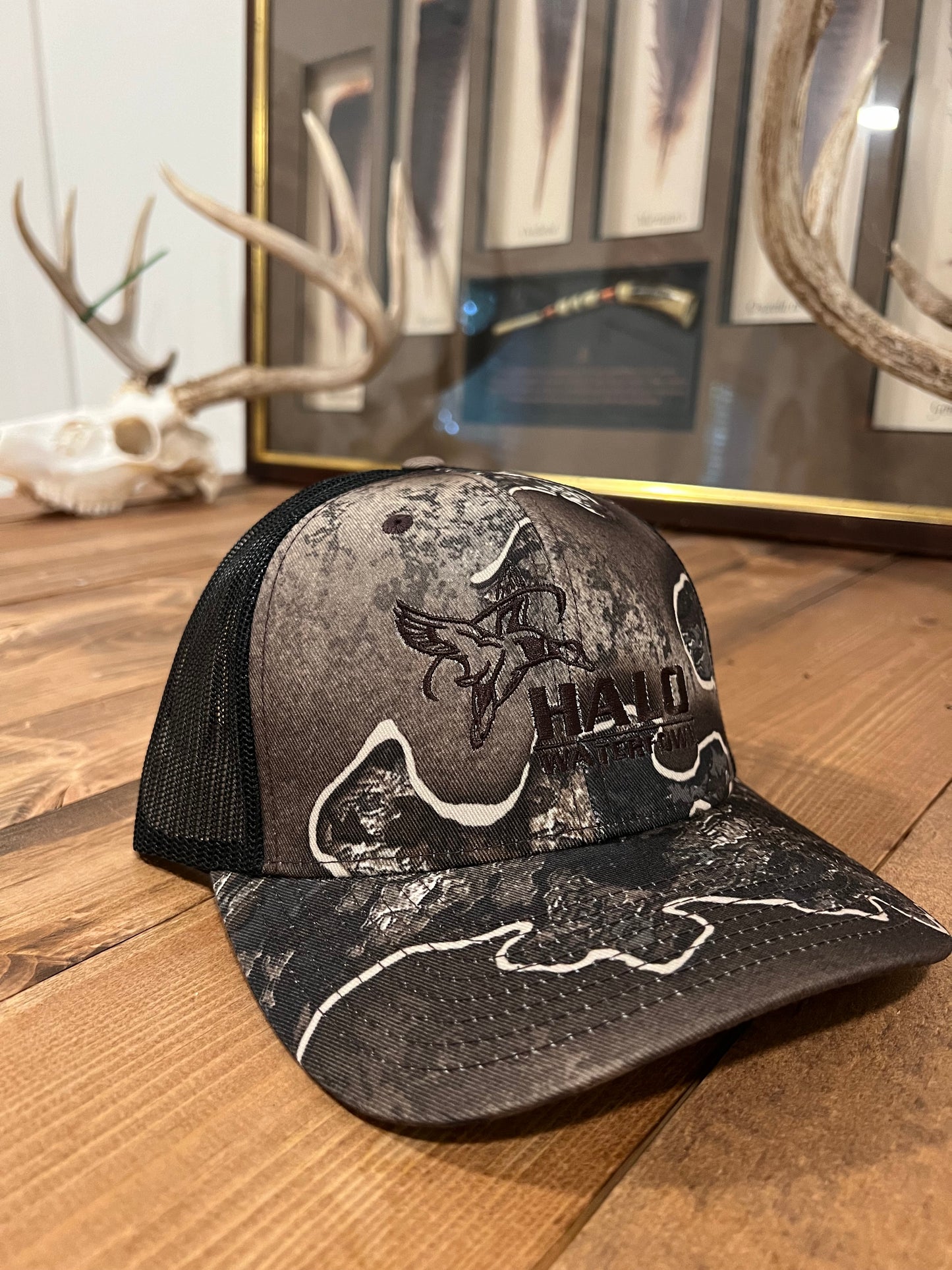 Realtree Excape - Full Logo